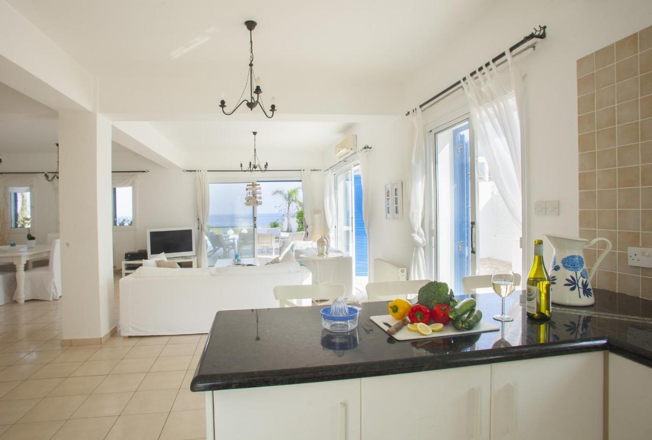 Mimoza Seafront Villa Protaras Dış mekan fotoğraf